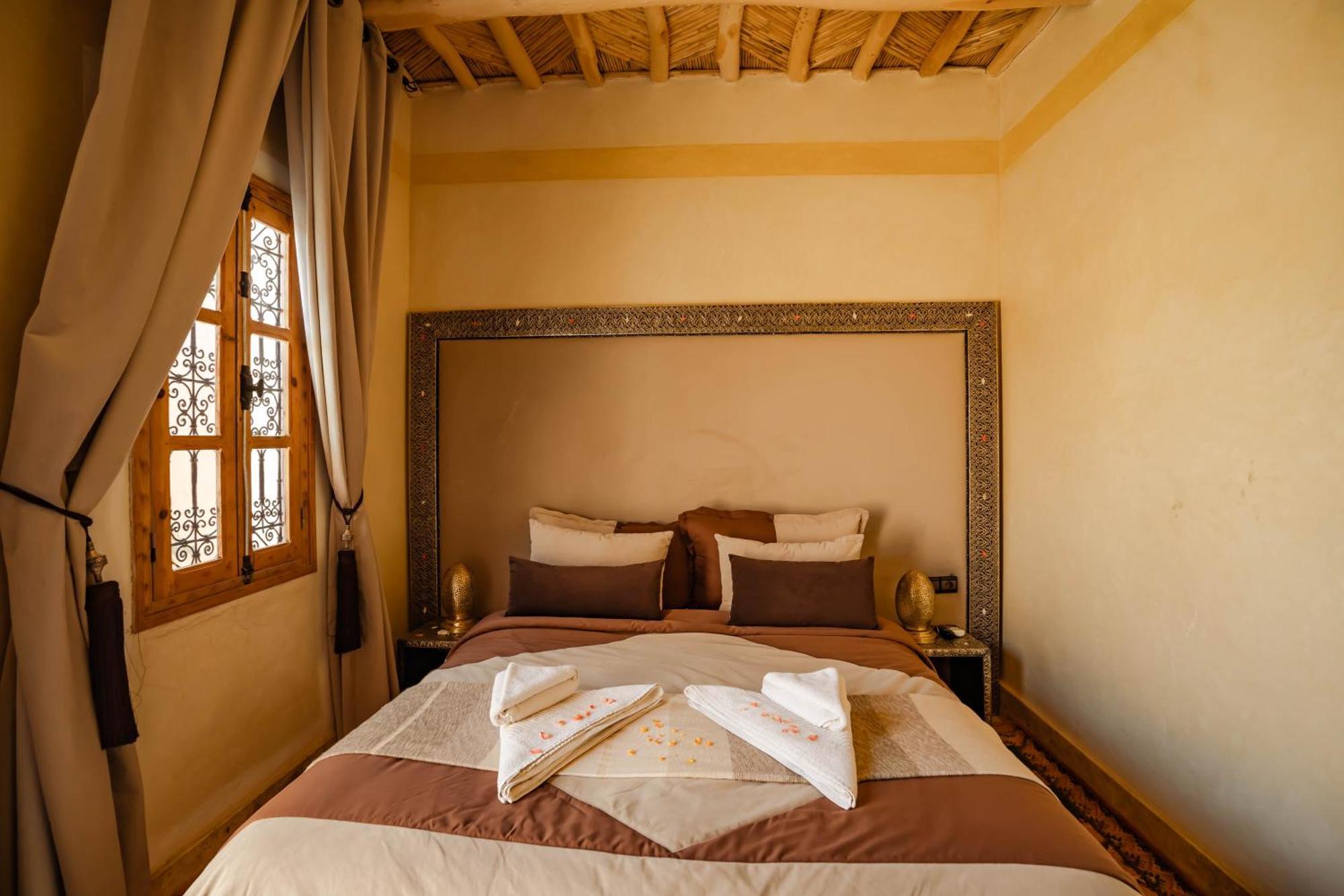 Bed and Breakfast Kasbah Tizzarouine Boumalne Dades Экстерьер фото
